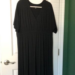 JJill wearever black v-neck dress.